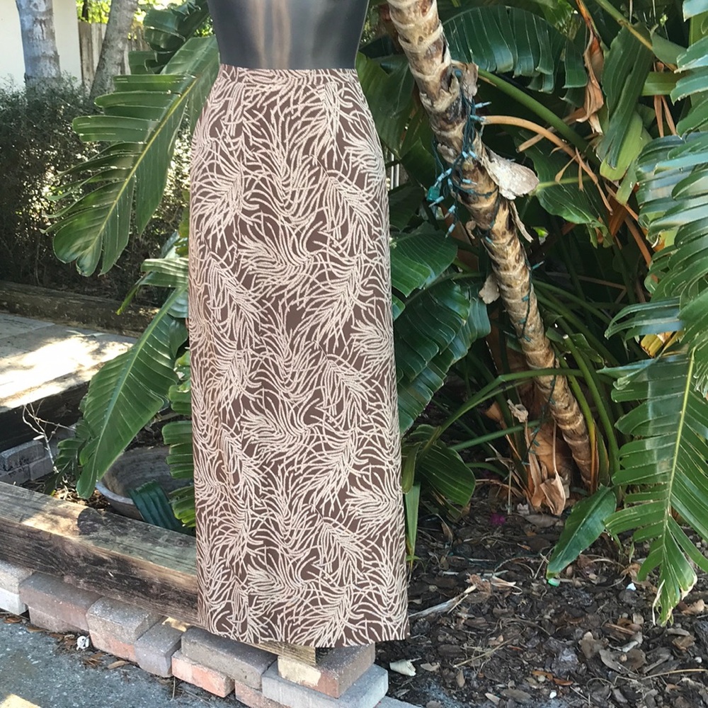 Silk pencil shaped maxi skirt